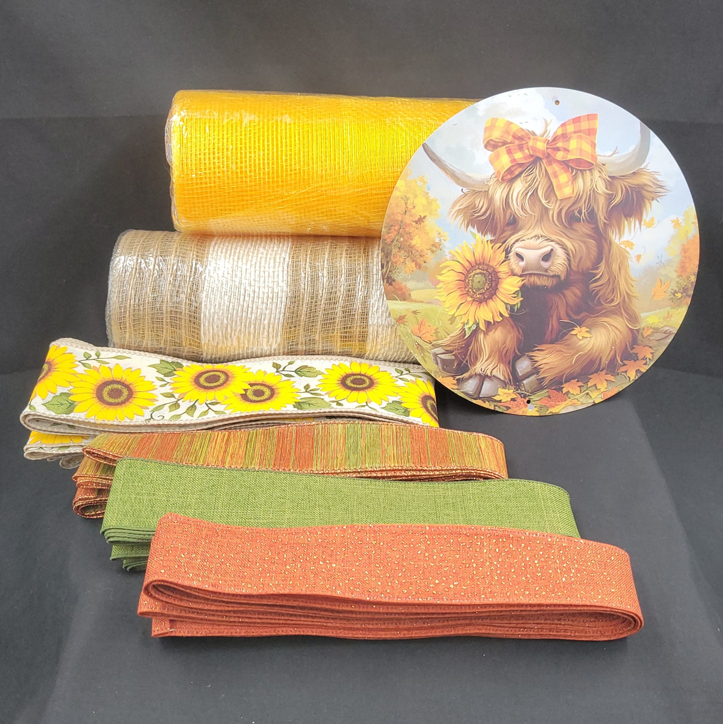 Highland Cow and Sunflowers Wreath Kit – Standard DIY Kit with 8" Metal Sign